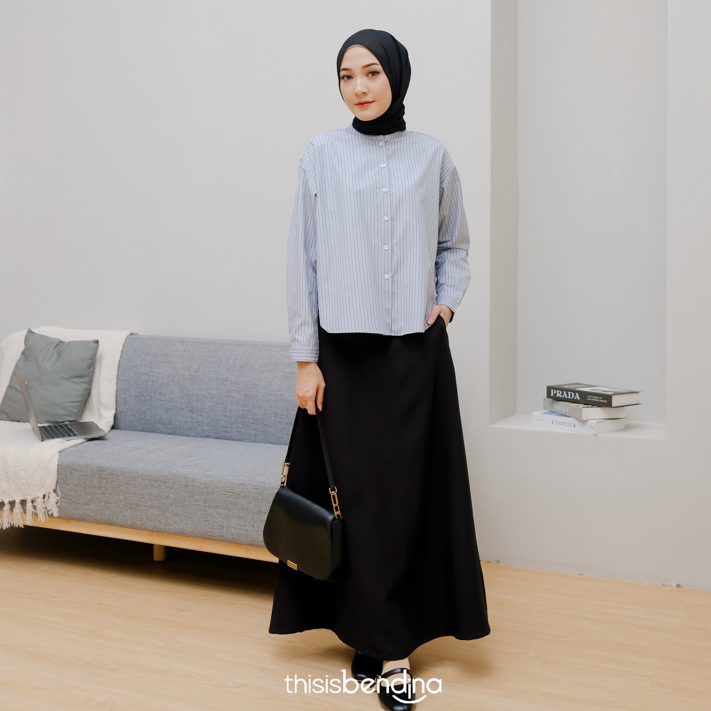 Mizu Skirt Black
