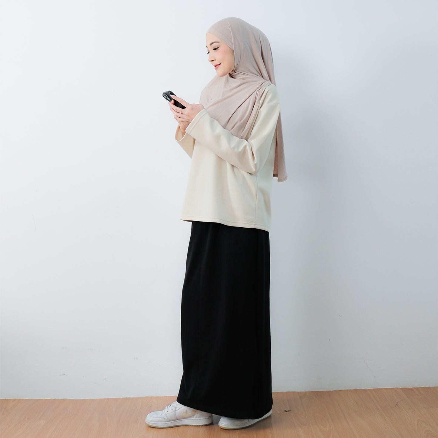 Yuki Skirt Black
