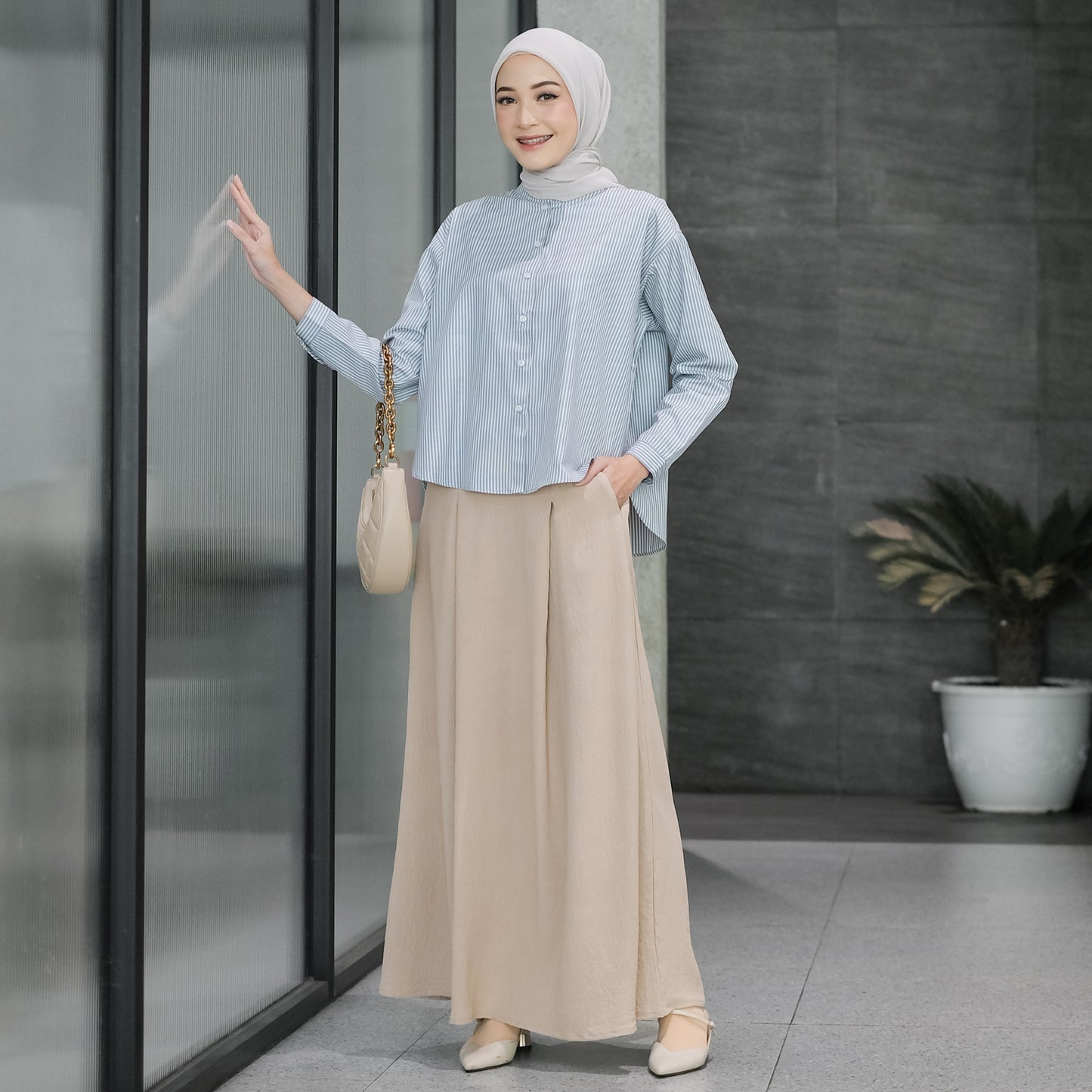 Naomi Skirt Khaki