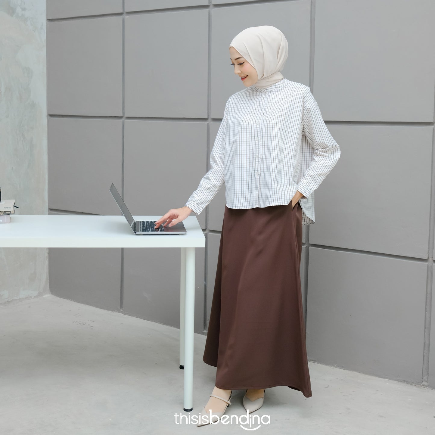 Mizu Skirt Truffle