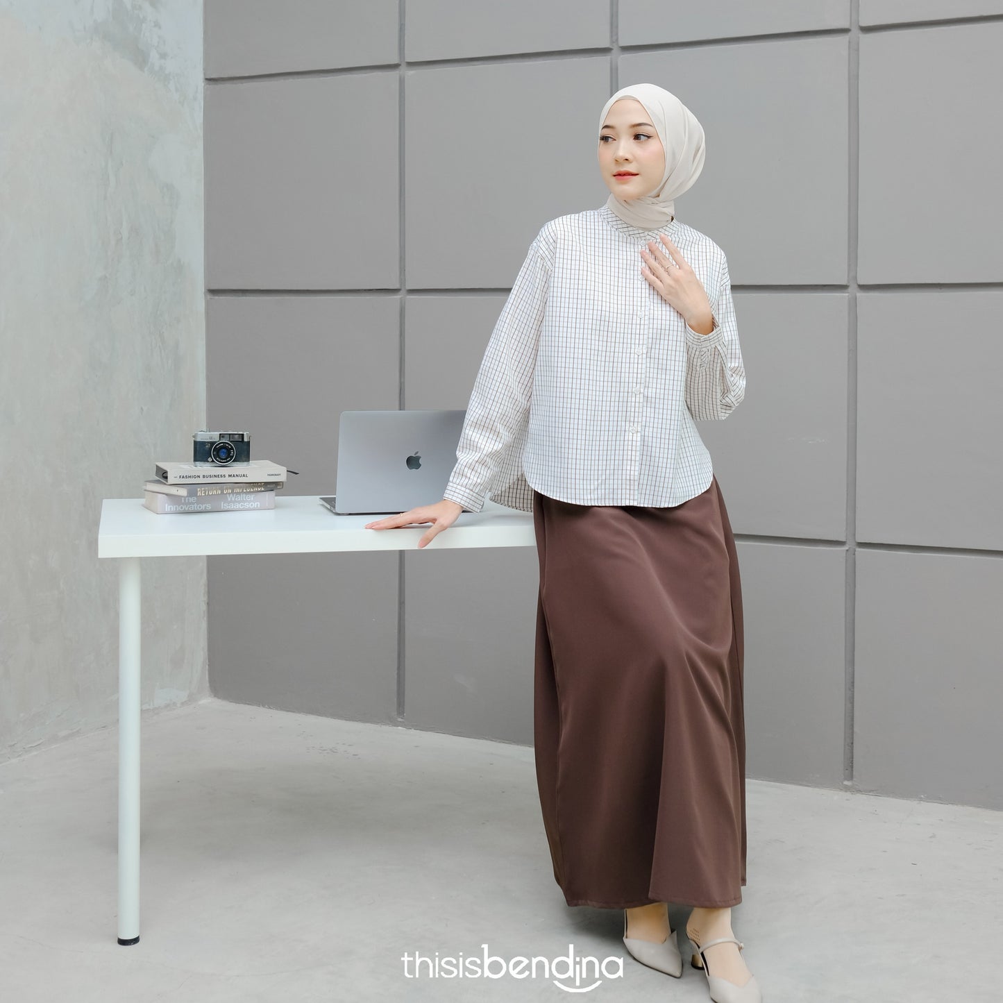 Mizu Skirt Truffle